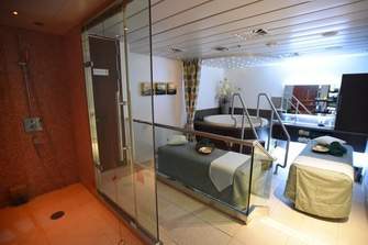Cruise & Maritime Columbus Spa 2.JPG